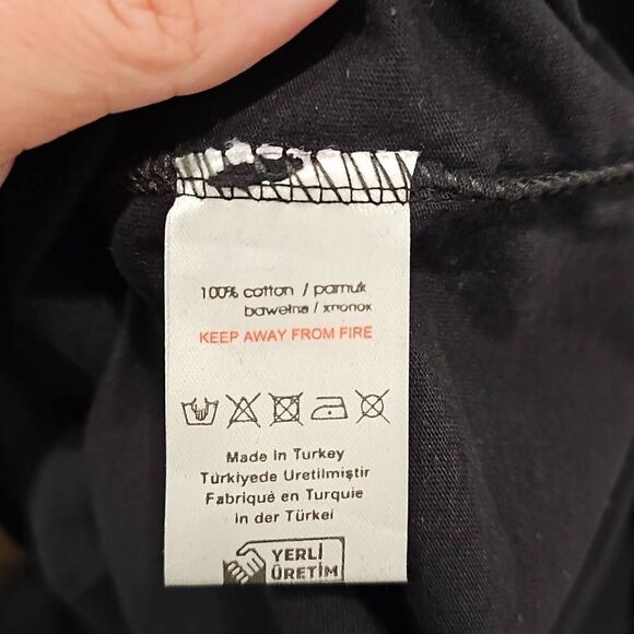 NWOT PEPPER and Mint Rhinestone Graphic tee Size M - Picture 11 of 11